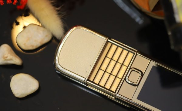 Nokia 8800E Gold Arte Da Trắng Nguyên Bản 4Gb hình thức 94%