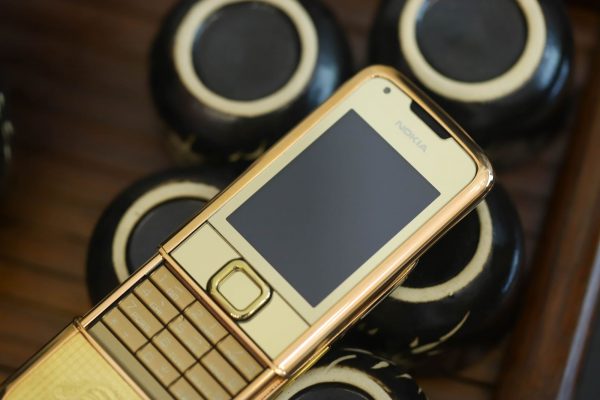 Nokia 8800 vàng hồng khảm long phụng 4