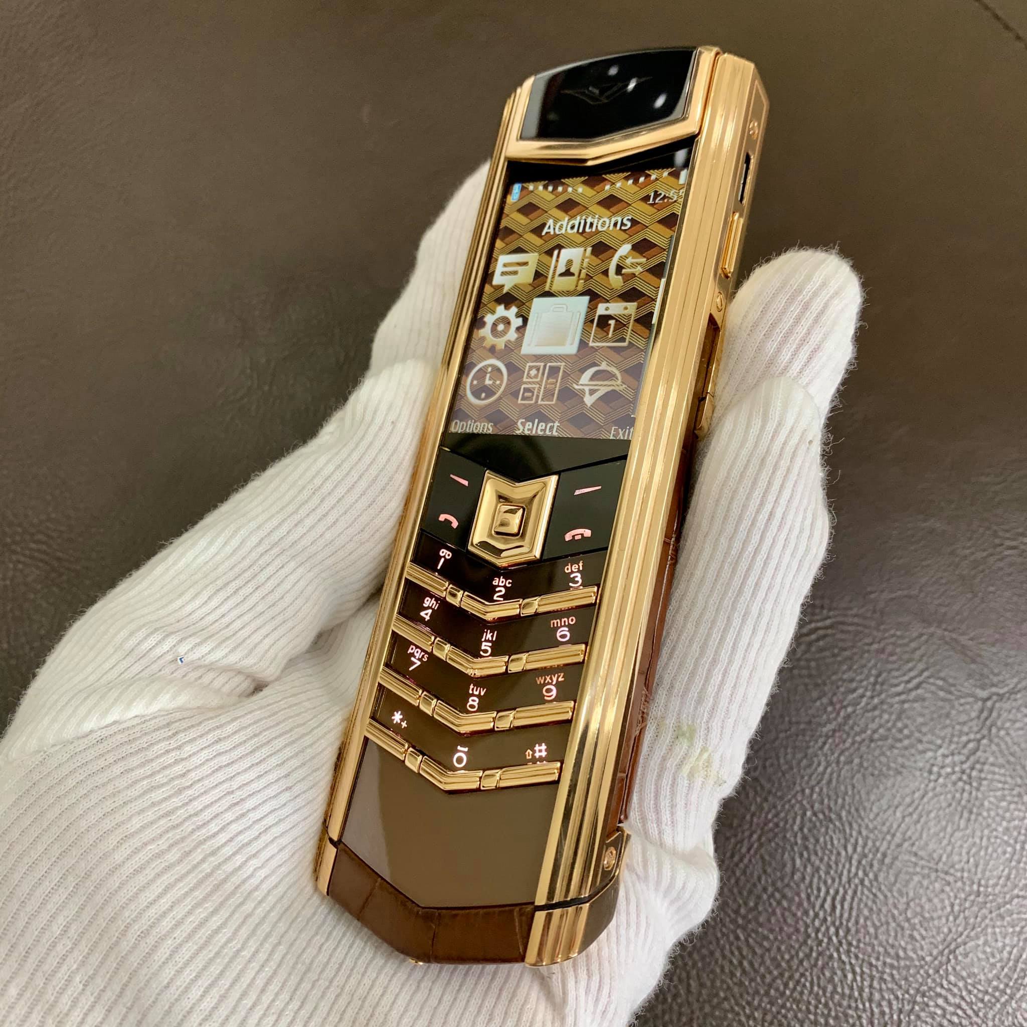 Vertu Signature S vang khoi limited da ca sau nau 5 1
