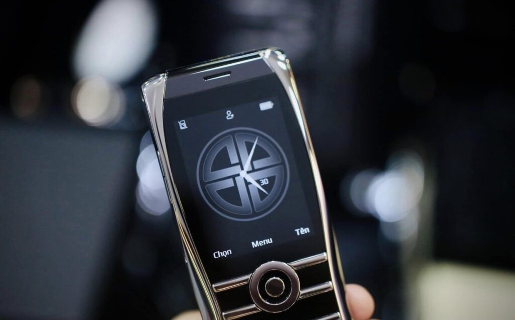XOR Titanium X1 Classic 4G 3