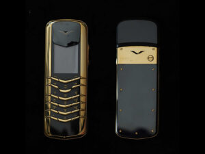 vertu la gi ly giai tai sao dien thoai vertu lai dat nhat 2