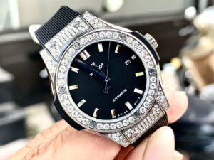 hublot classic fusion 33 pave
