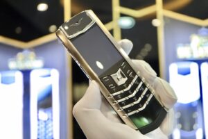 vertu cu 4