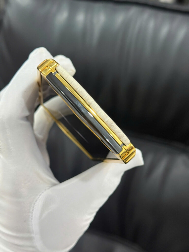 Vertu Aster P Da Cá Sấu Bạch Tạng Mạ Vàng 24K Chính Hãng Full Box 5 1782961328657 6795878199566471366 6795878199566471366 c977d69c61908ece2820ab398ab2f66a