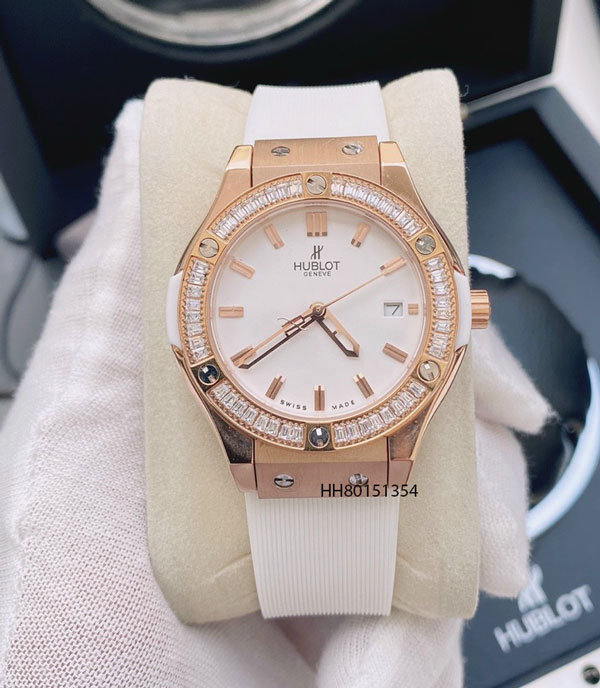dong ho nu hublot mau trang gia bao nhieu 2