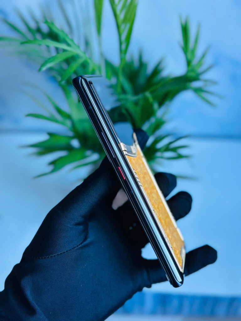 Vertu Meta 1 Alligator Mix Gold 99% – Smartphone Xa Xỉ Đẳng Cấp Dành Cho Doanh Nhân 1 1782961690886 6795878199566471366 6795878199566471366 f468446d895f88d4636c60a702ecab60